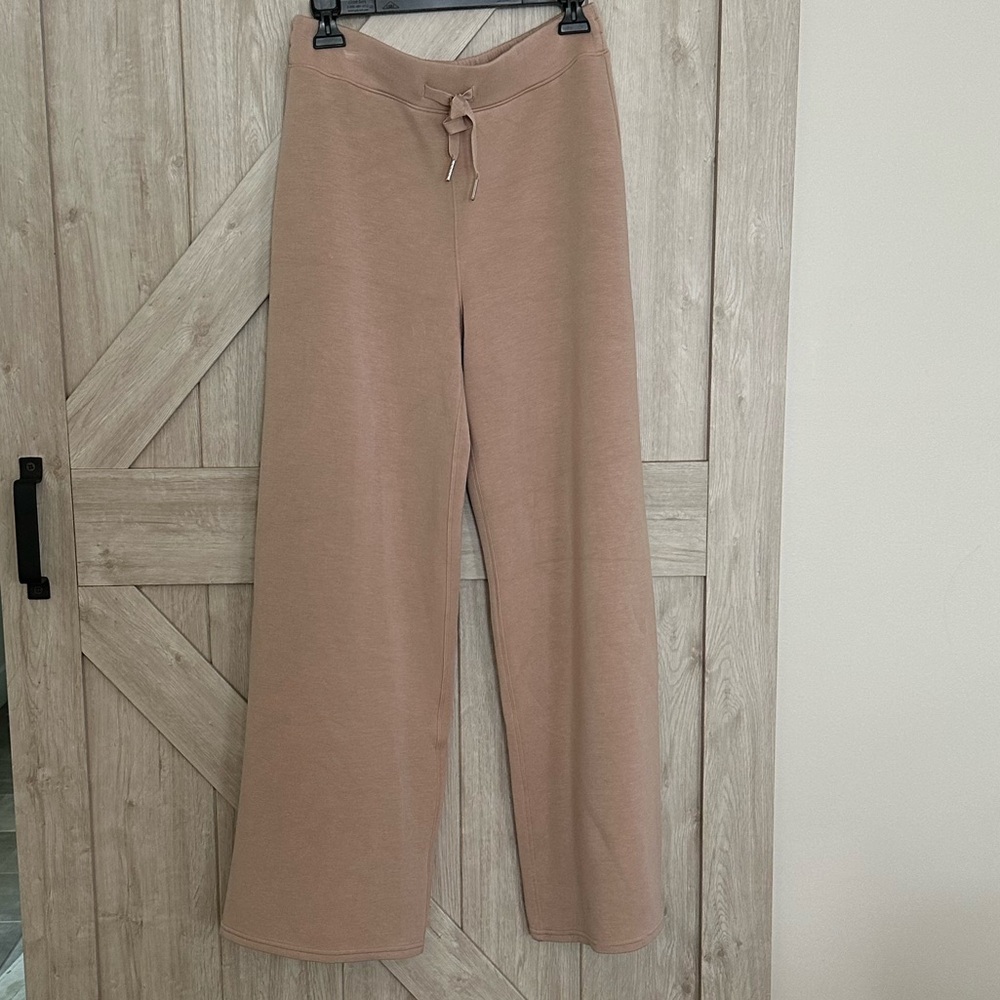 SPANX AirEssentials Wide Leg Pant